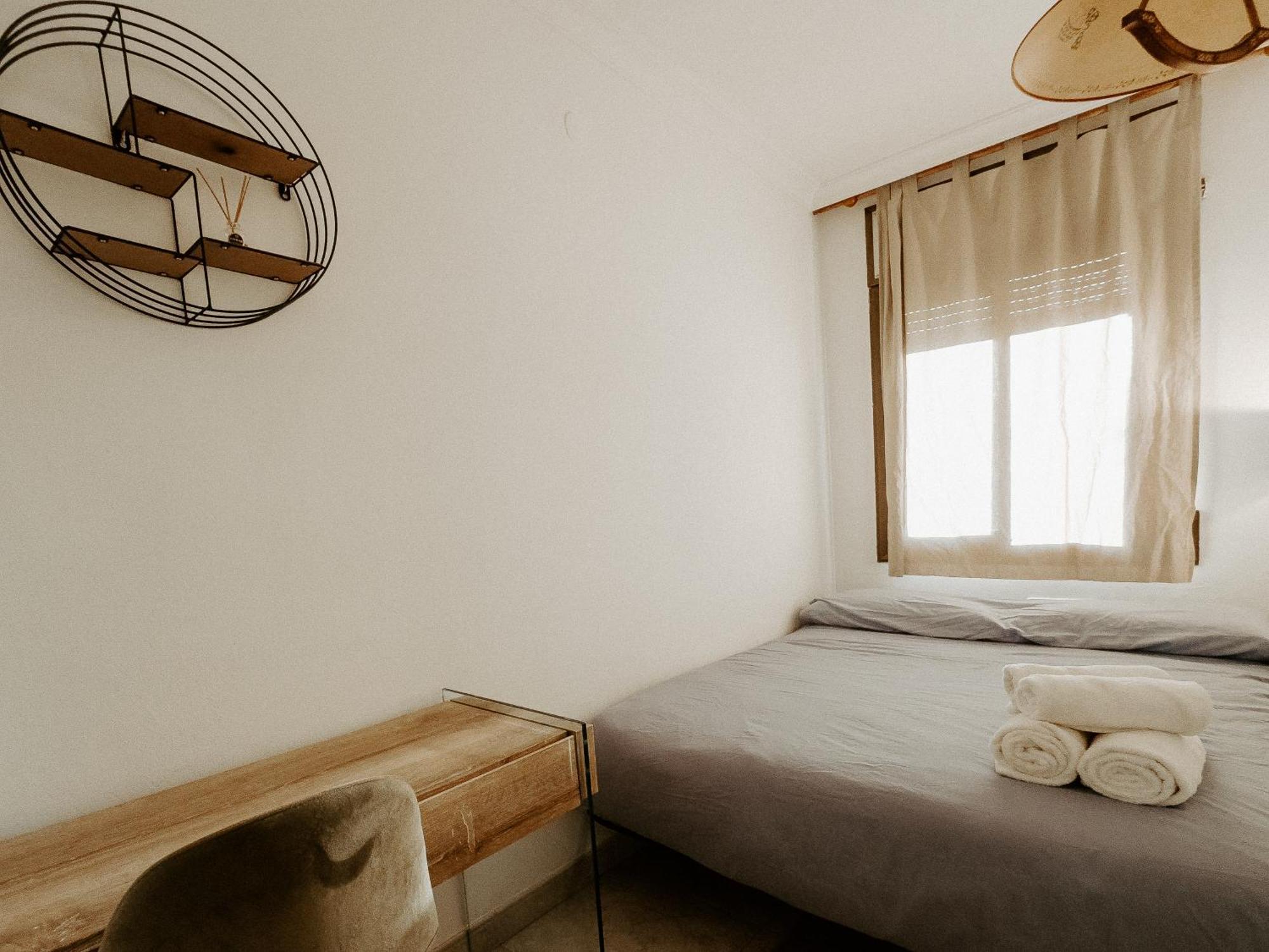 Charming Rooms In Shared Apartment Near Camp Nou Barcelona Szoba fotó