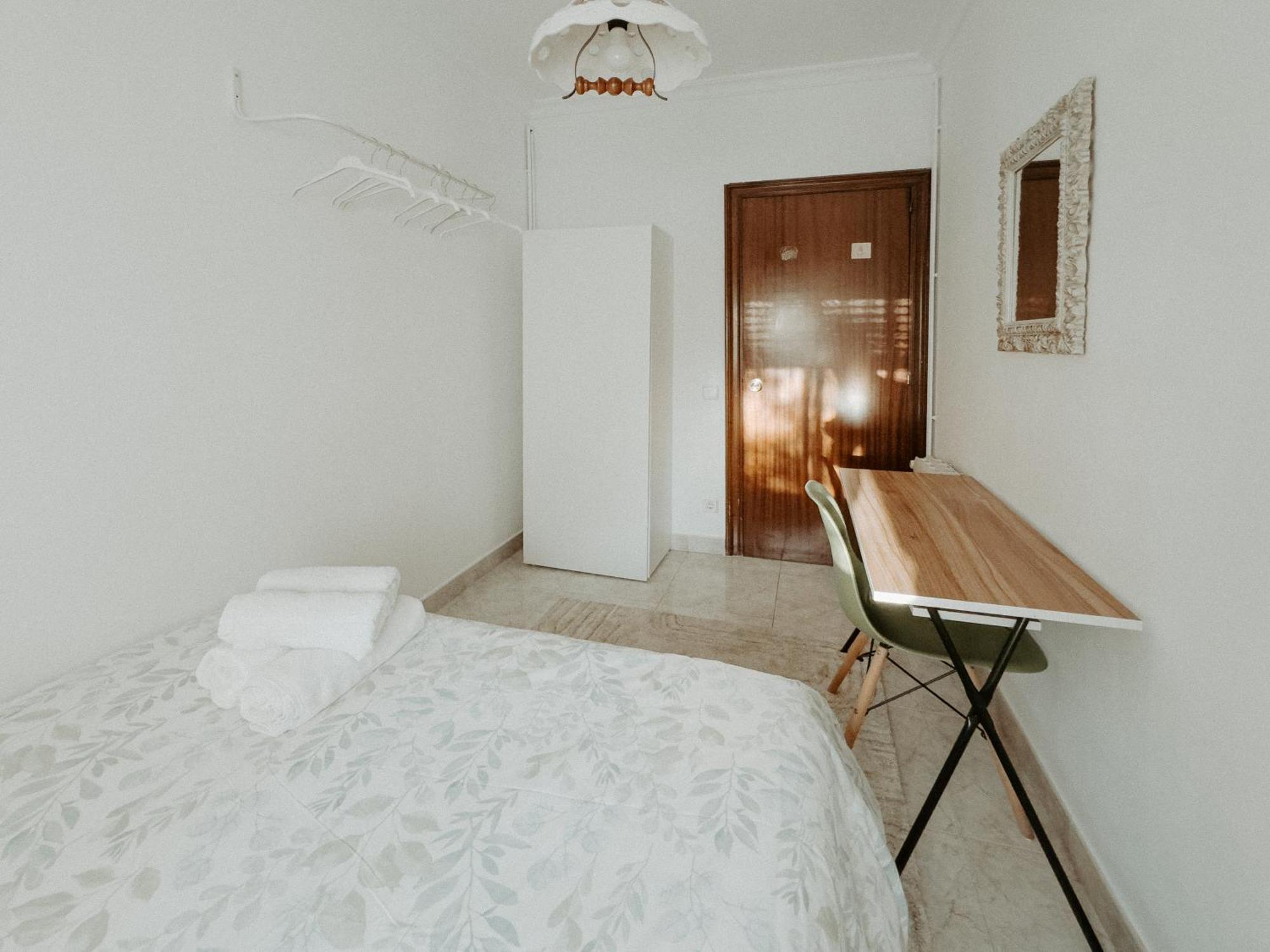 Charming Rooms In Shared Apartment Near Camp Nou Barcelona Szoba fotó