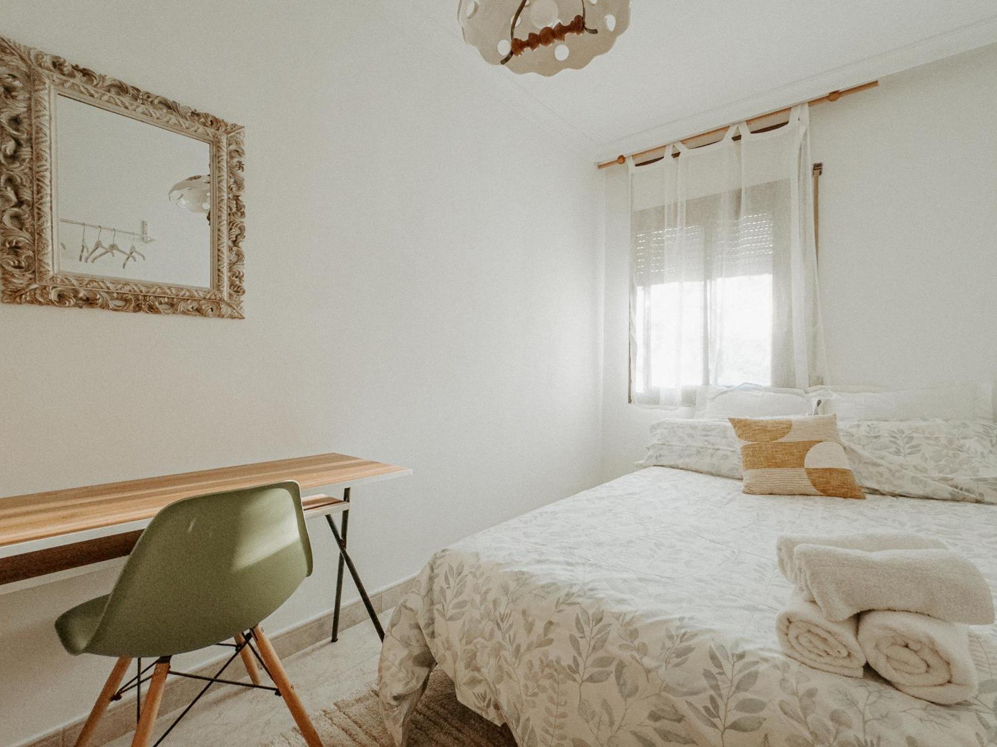 Charming Rooms In Shared Apartment Near Camp Nou Barcelona Szoba fotó